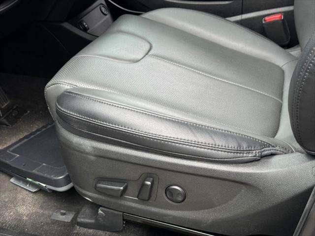used 2023 Hyundai Santa Fe car, priced at $22,404