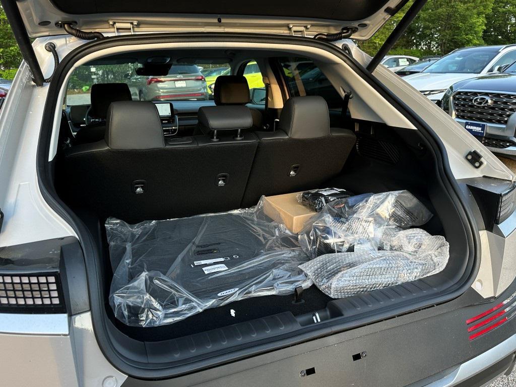 new 2025 Hyundai IONIQ 5 car, priced at $41,998