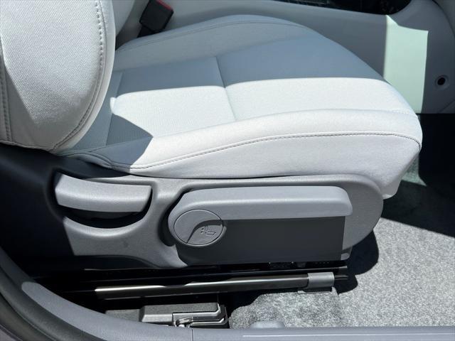 new 2025 Hyundai Kona car, priced at $27,329