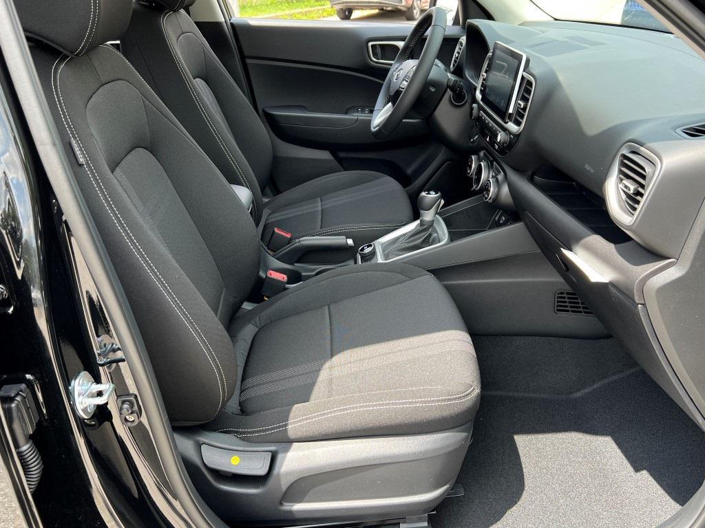 new 2025 Hyundai Venue car, priced at $21,939
