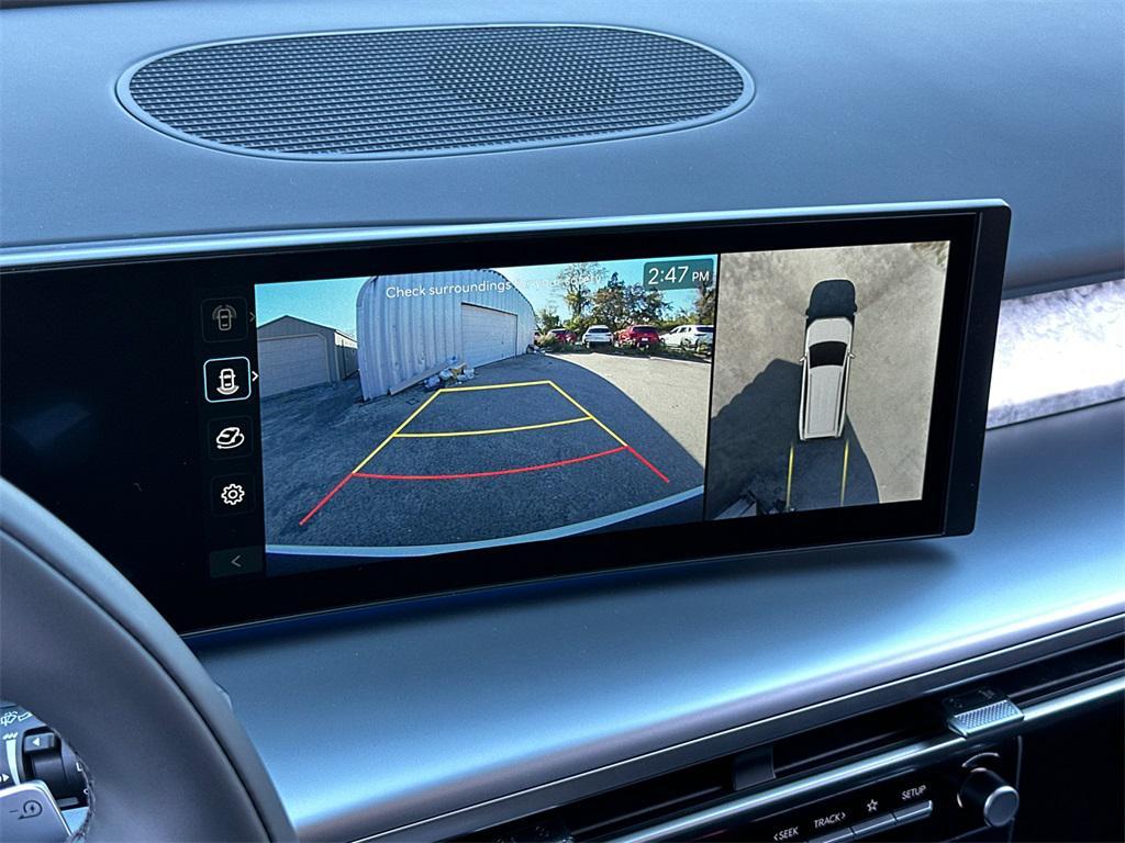 new 2026 Hyundai IONIQ 9 car, priced at $71,985