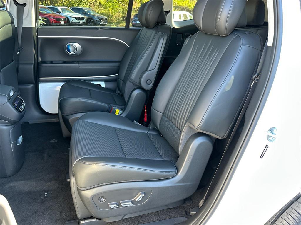 new 2026 Hyundai IONIQ 9 car, priced at $71,985