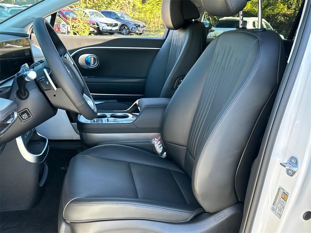 new 2026 Hyundai IONIQ 9 car, priced at $71,985