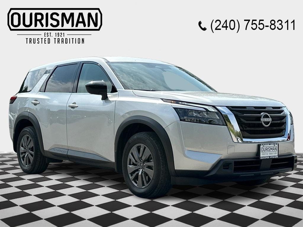 used 2024 Nissan Pathfinder car, priced at $31,303