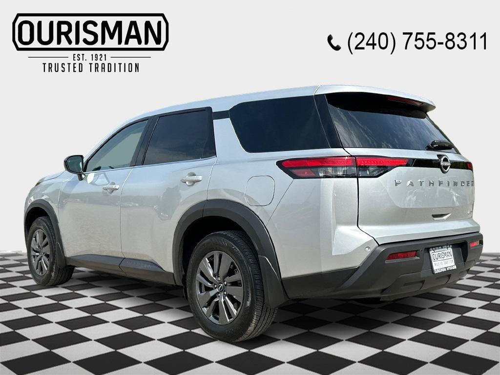used 2024 Nissan Pathfinder car, priced at $31,303