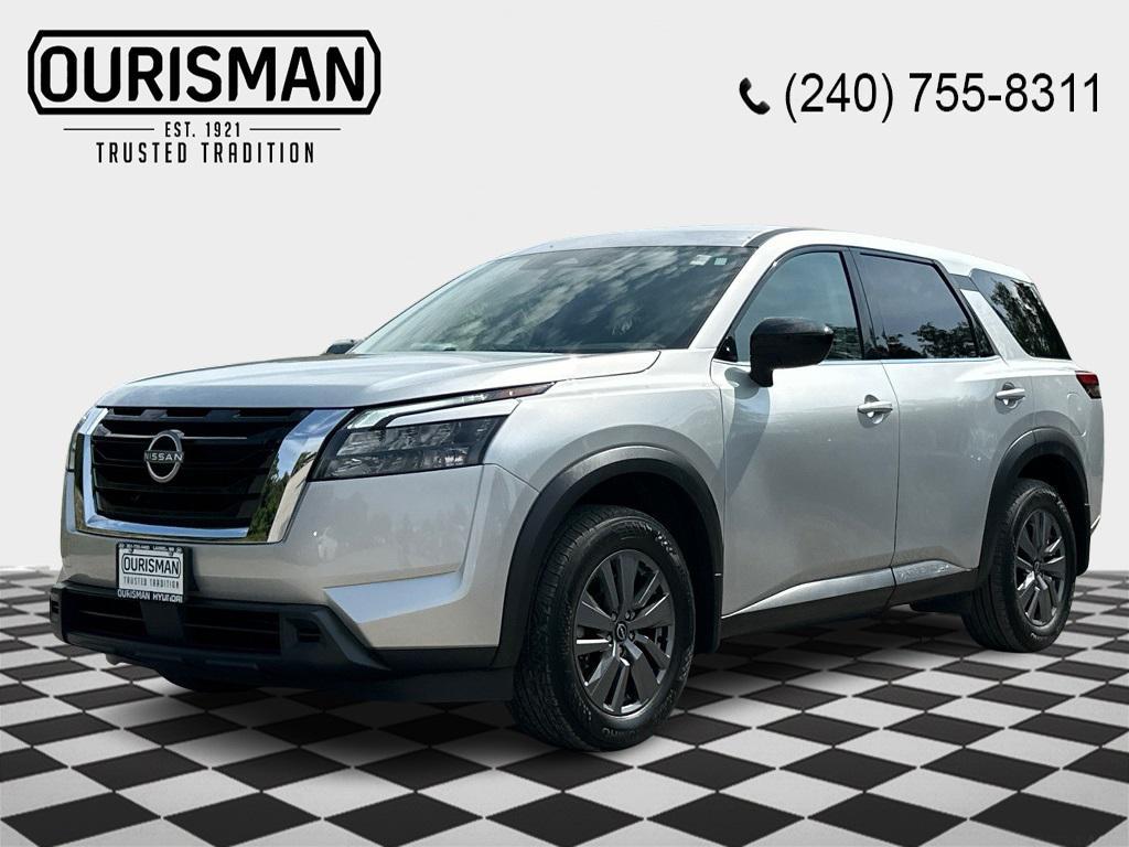 used 2024 Nissan Pathfinder car, priced at $31,303
