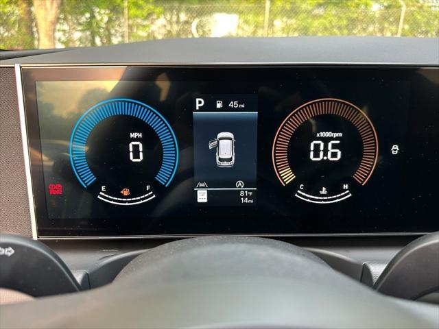new 2025 Hyundai Tucson car, priced at $32,184