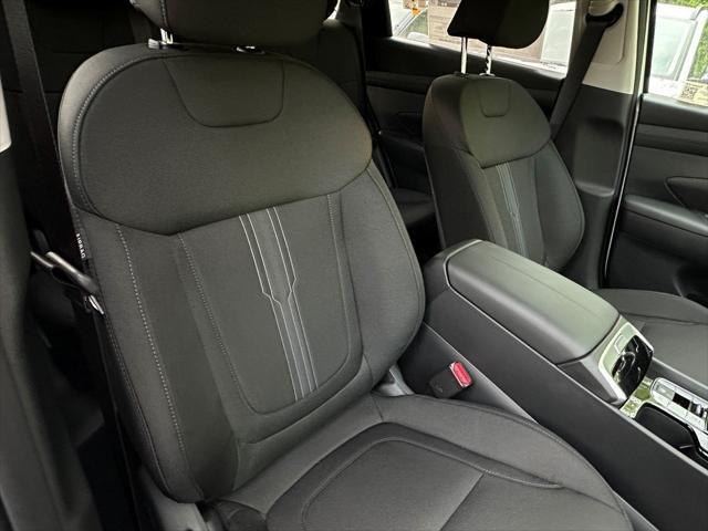new 2025 Hyundai Tucson car, priced at $32,184