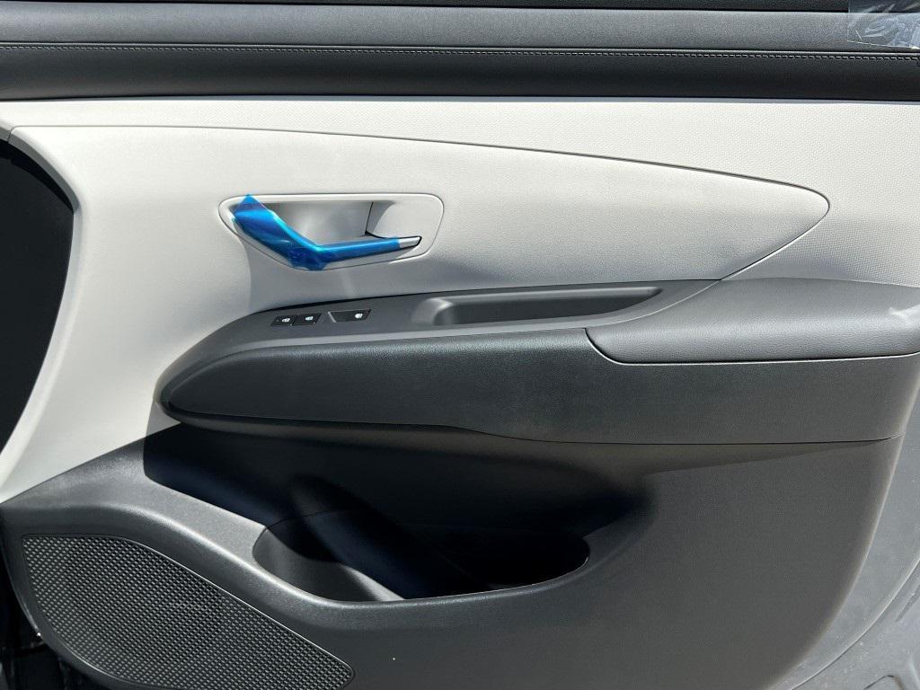new 2026 Hyundai Tucson car, priced at $29,985