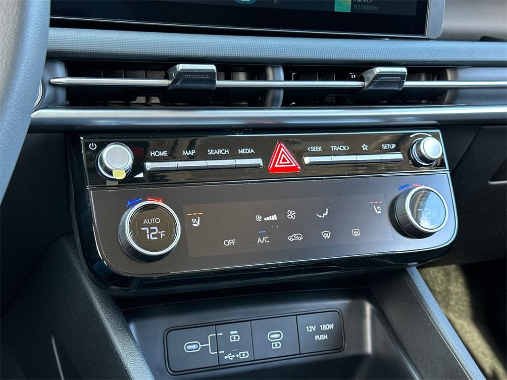 new 2026 Hyundai Tucson car, priced at $29,993