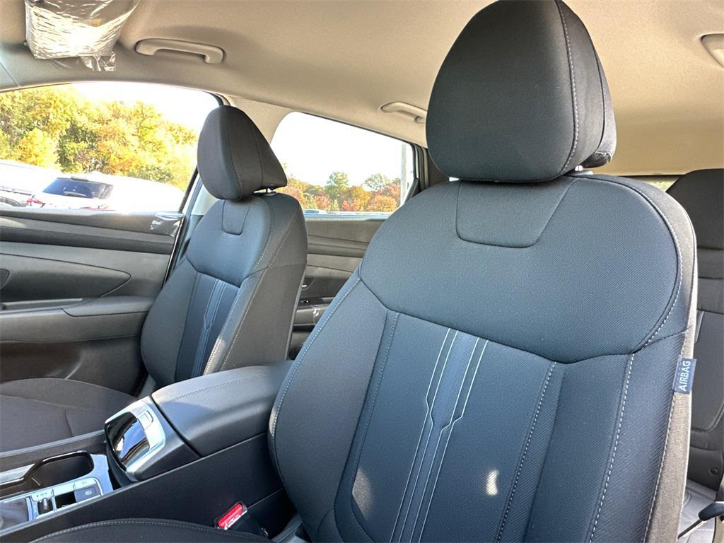 new 2026 Hyundai Tucson car, priced at $29,993