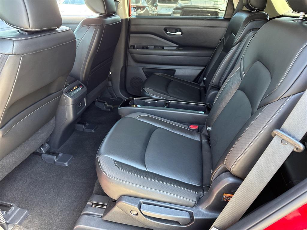 used 2023 Nissan Pathfinder car, priced at $35,401
