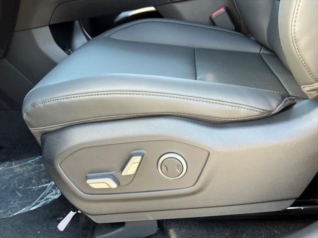 new 2025 Hyundai Santa Fe car, priced at $35,865