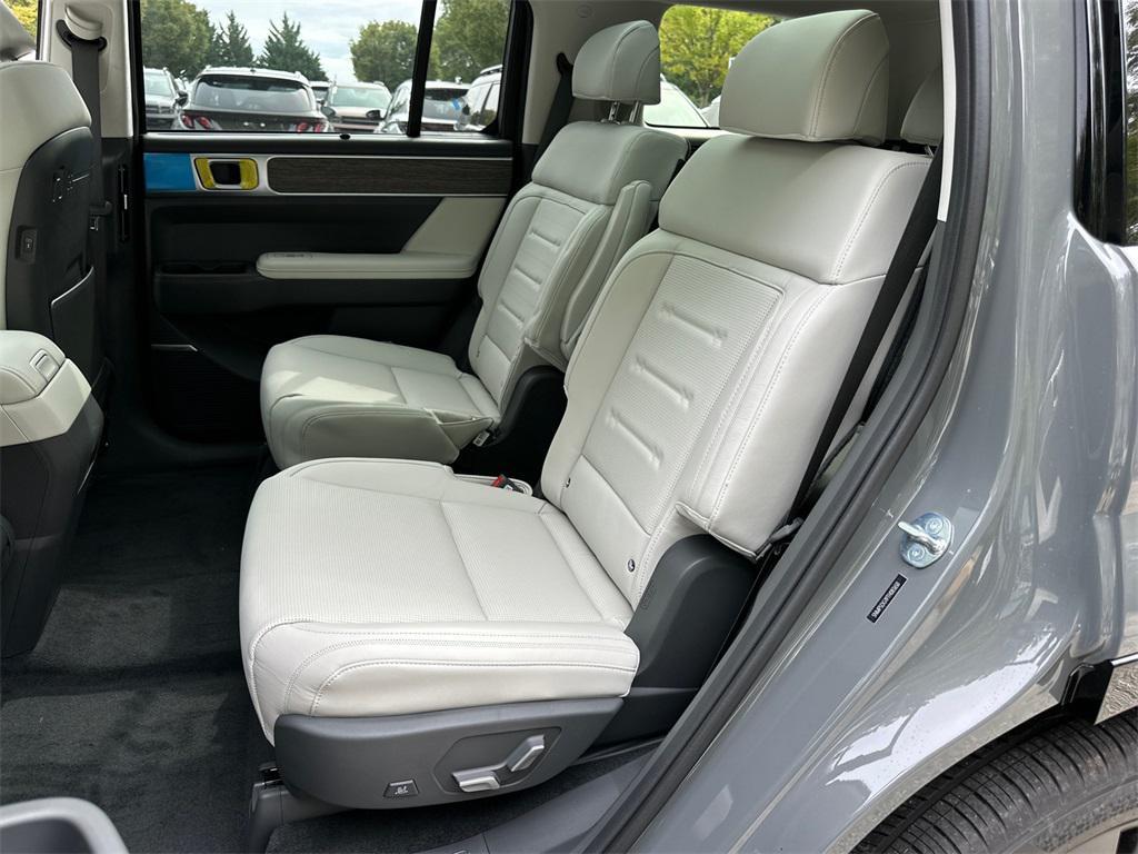 new 2026 Hyundai SANTA FE HEV car, priced at $45,995