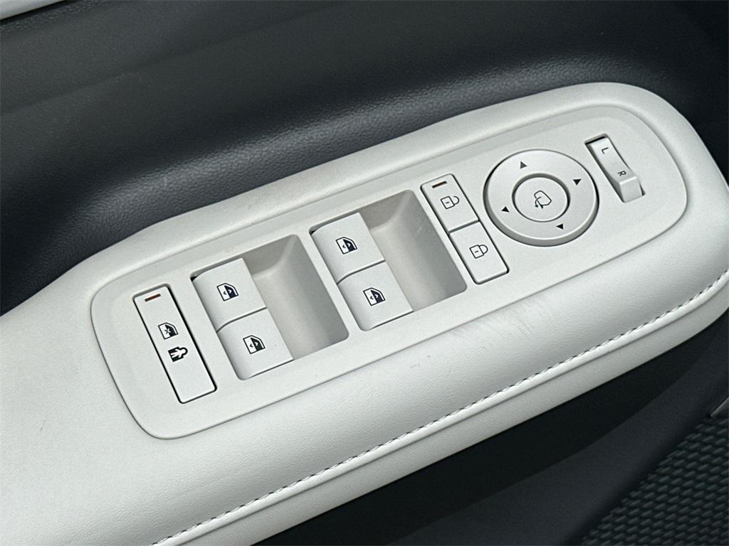 new 2026 Hyundai SANTA FE HEV car, priced at $45,995