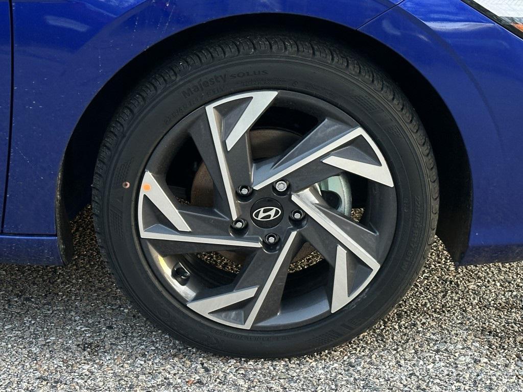 new 2025 Hyundai Elantra car, priced at $22,170