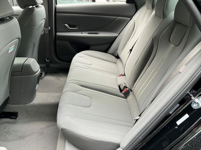 new 2025 Hyundai Elantra car, priced at $23,198