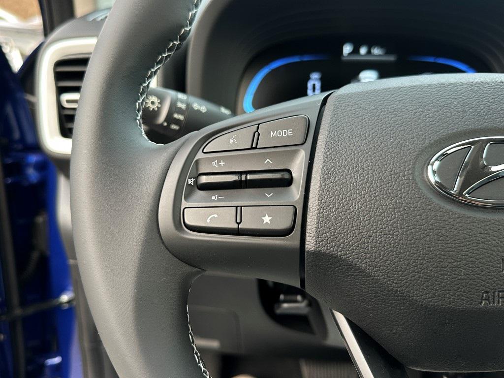 new 2025 Hyundai Venue car, priced at $22,998