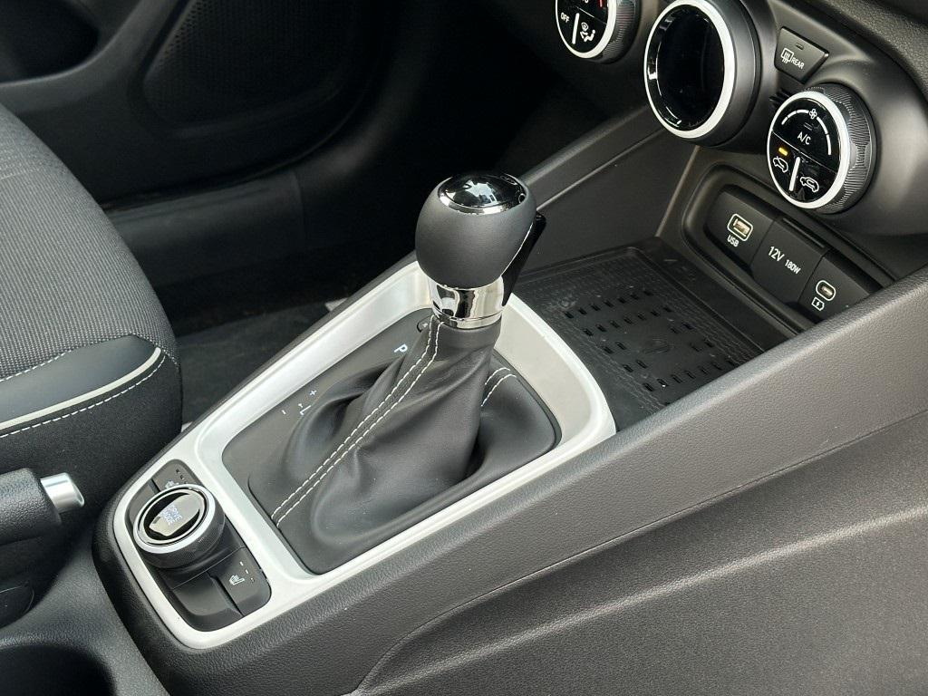 new 2025 Hyundai Venue car, priced at $22,998