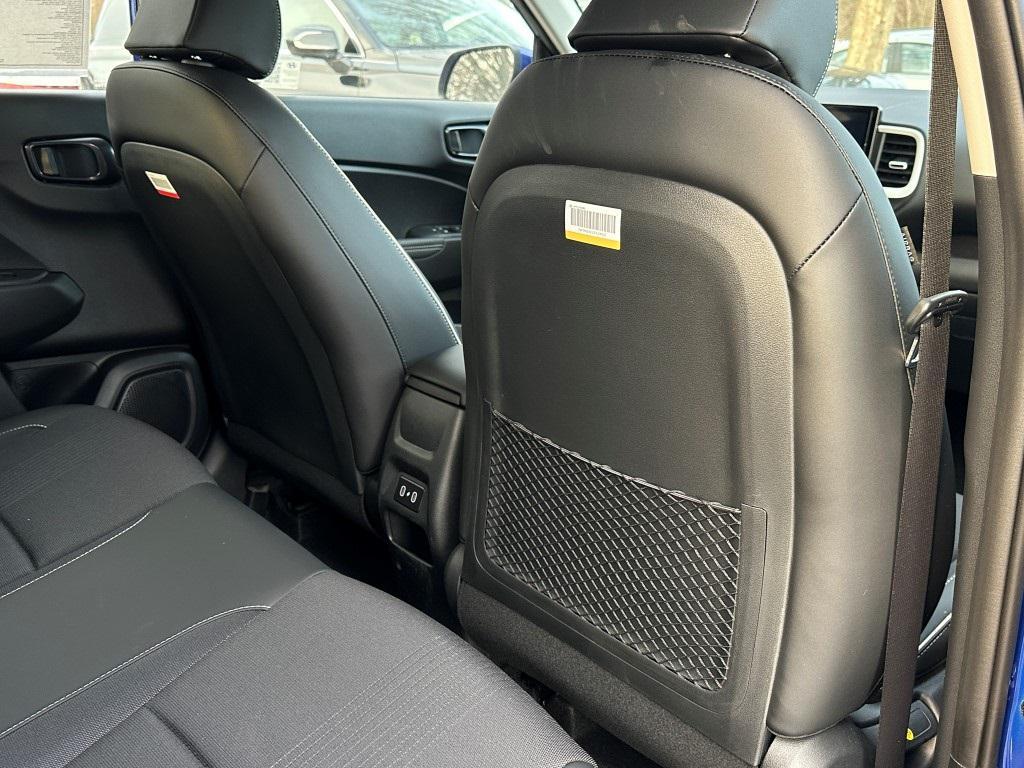 new 2025 Hyundai Venue car, priced at $22,998