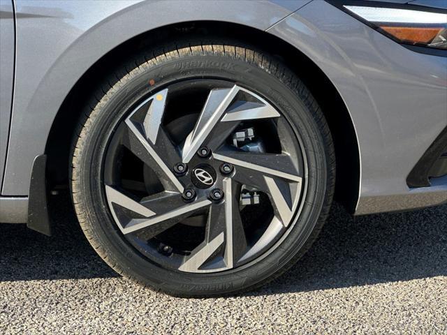 new 2025 Hyundai Elantra car, priced at $30,235