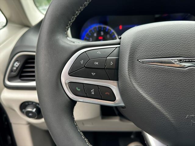 used 2022 Chrysler Pacifica car, priced at $20,900