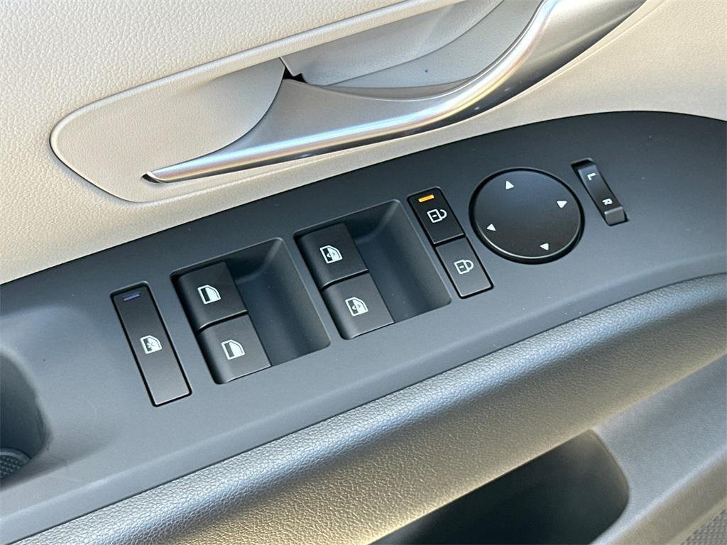 new 2026 Hyundai Tucson car, priced at $29,735