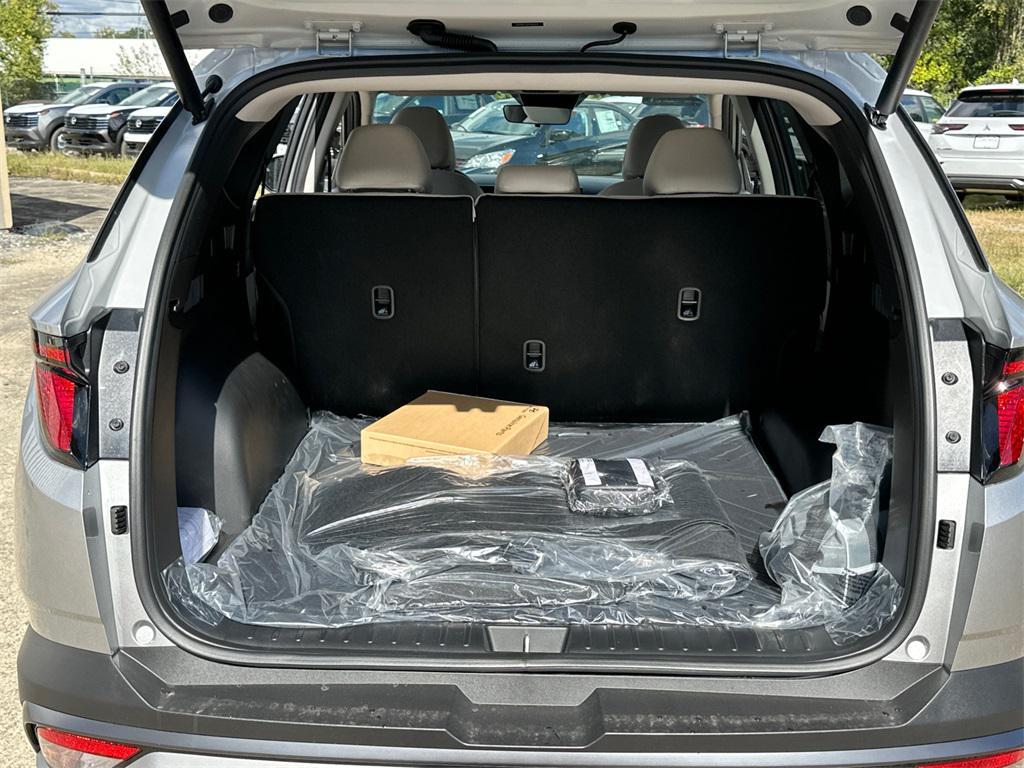 new 2026 Hyundai Tucson car, priced at $29,735