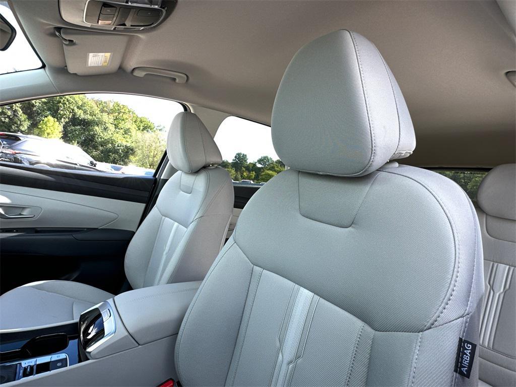 new 2026 Hyundai Tucson car, priced at $29,735
