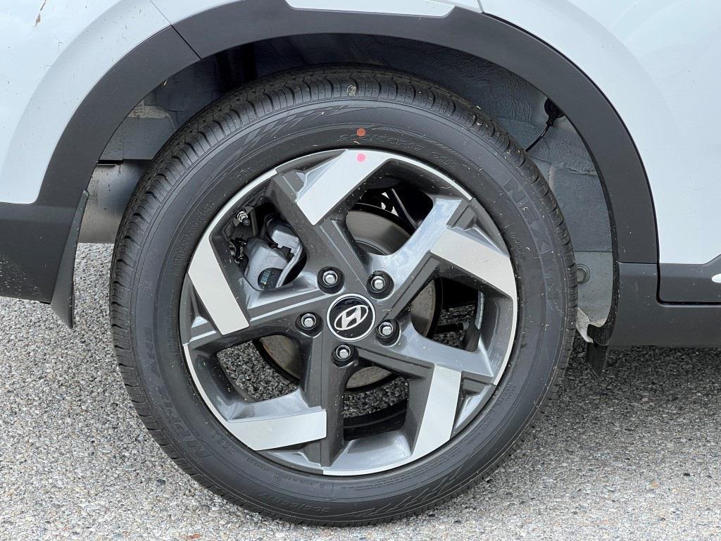 new 2025 Hyundai Venue car, priced at $22,972