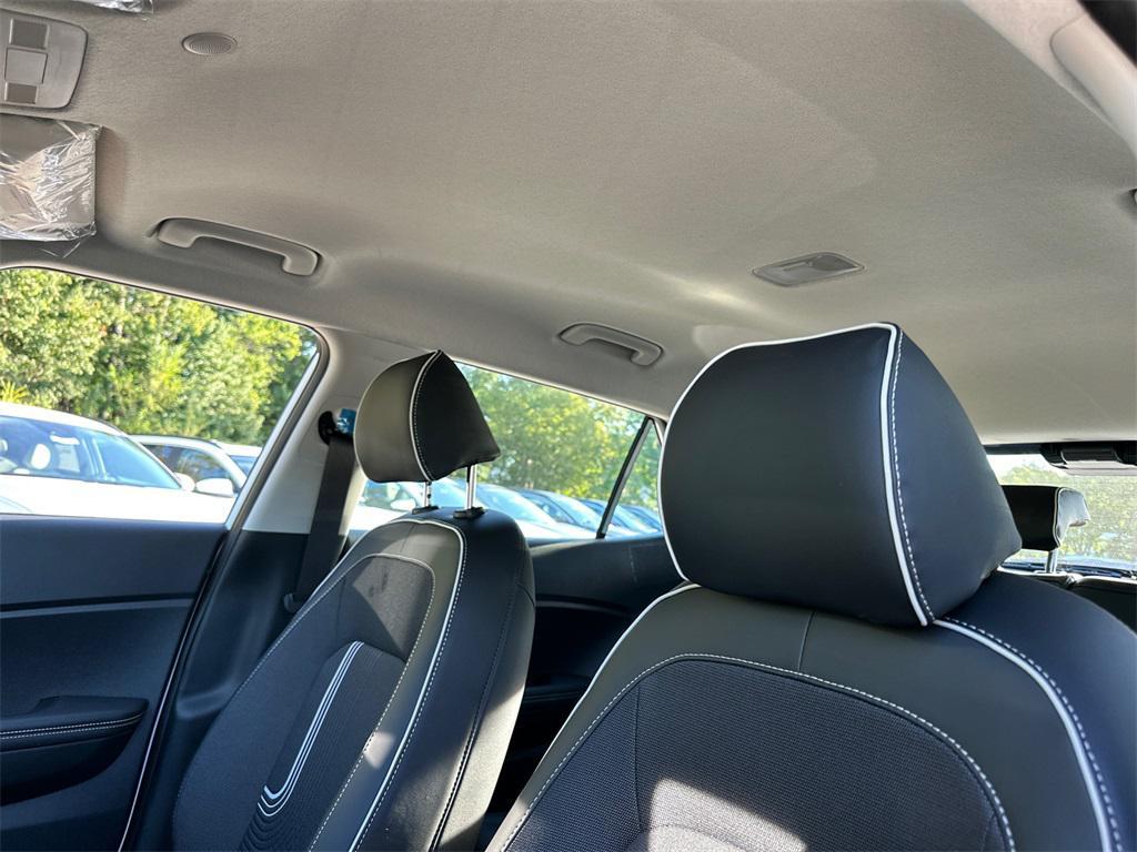 new 2025 Hyundai Venue car, priced at $22,735