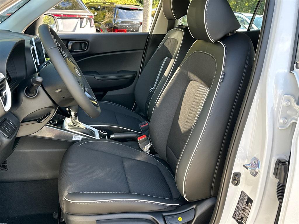 new 2025 Hyundai Venue car, priced at $22,735