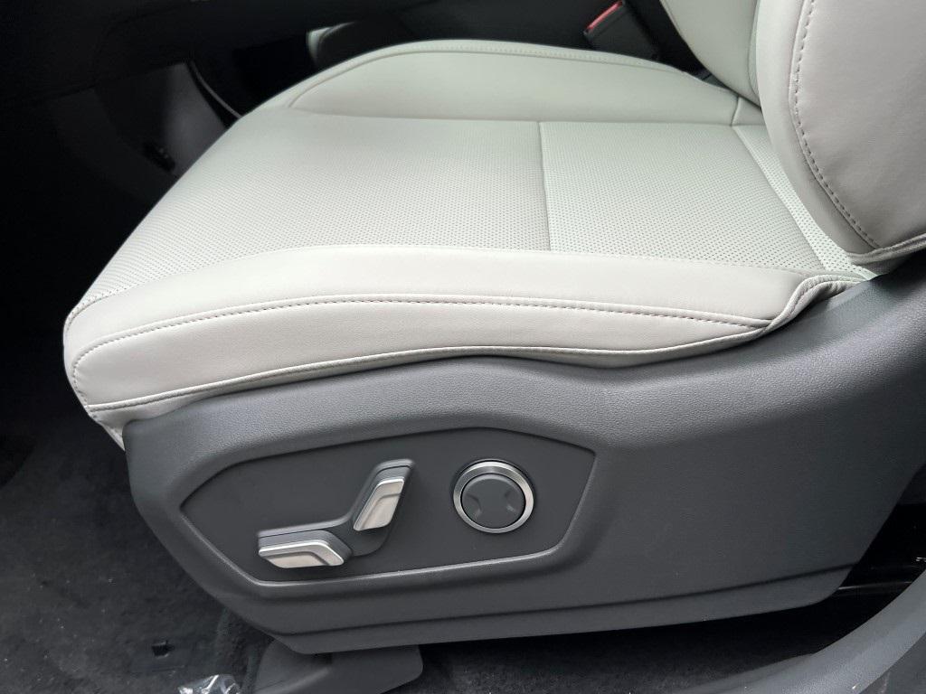 new 2026 Hyundai Santa Fe car, priced at $37,985