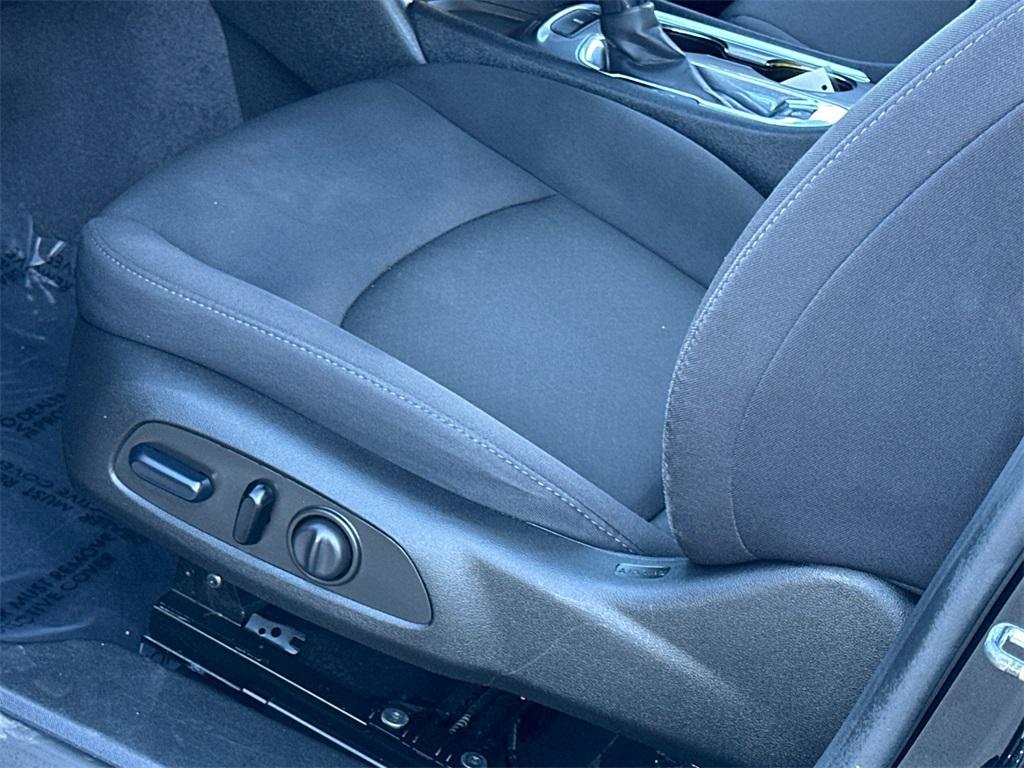 used 2023 Chevrolet Malibu car, priced at $16,803