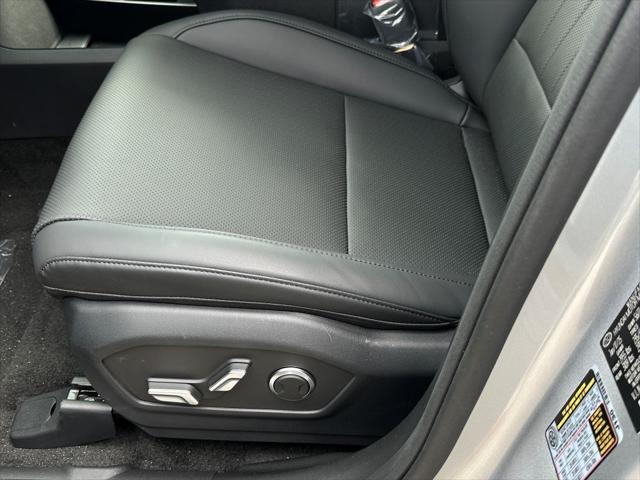 new 2025 Hyundai Santa Fe car, priced at $37,910