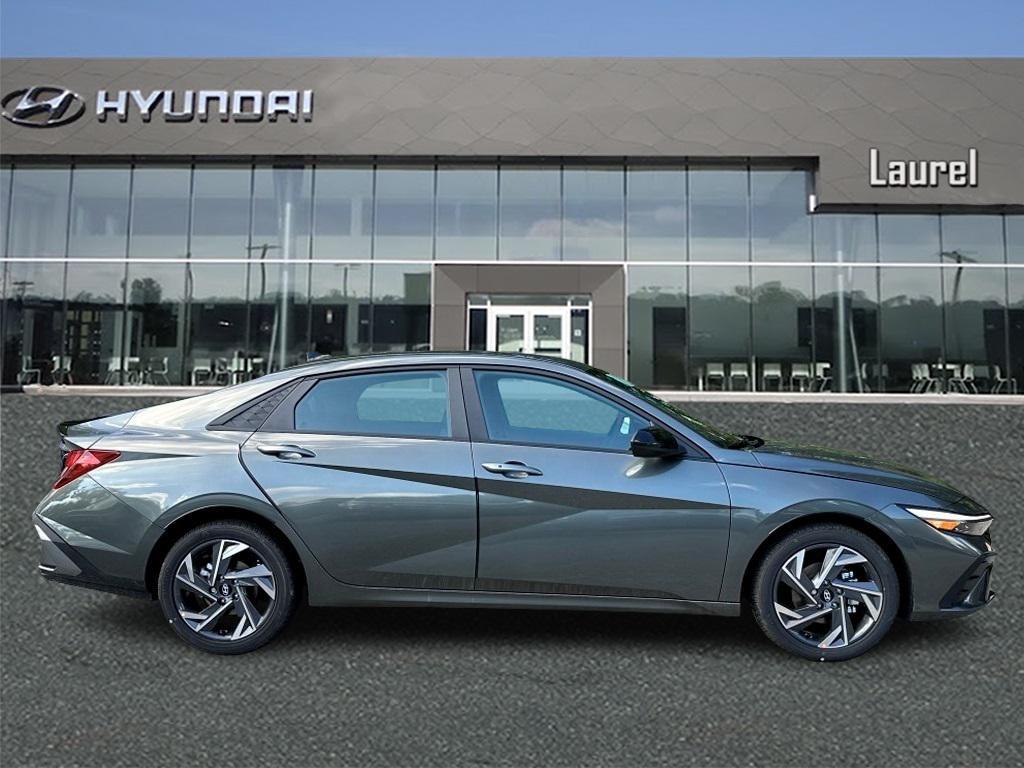 new 2025 Hyundai Elantra car, priced at $20,995