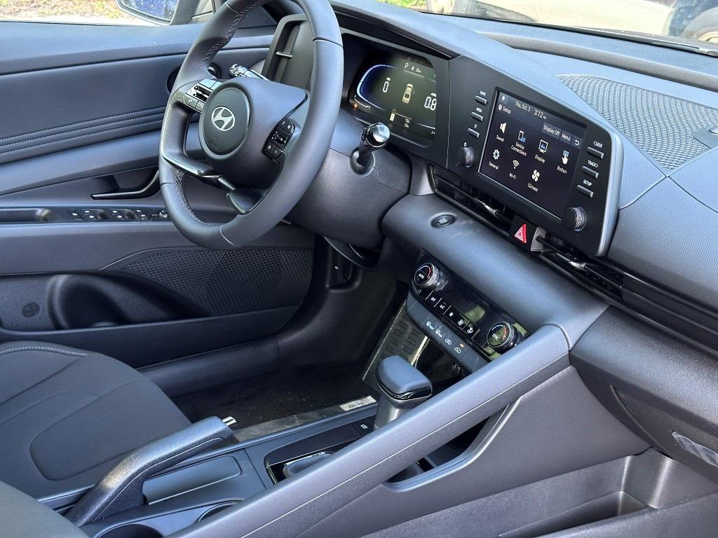 new 2025 Hyundai Elantra car, priced at $20,995