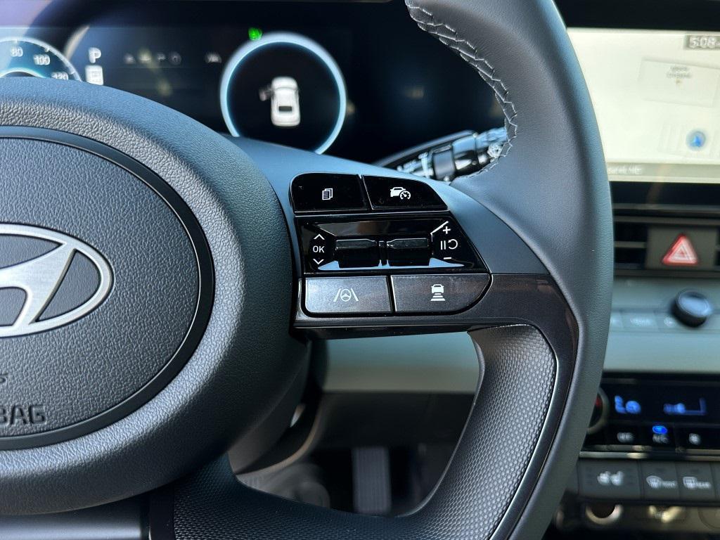 new 2025 Hyundai ELANTRA HEV car, priced at $25,995