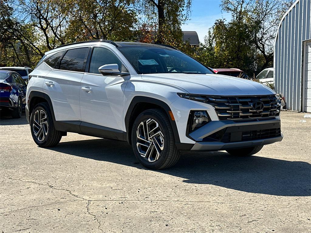 new 2026 Hyundai TUCSON Hybrid car, priced at $41,985