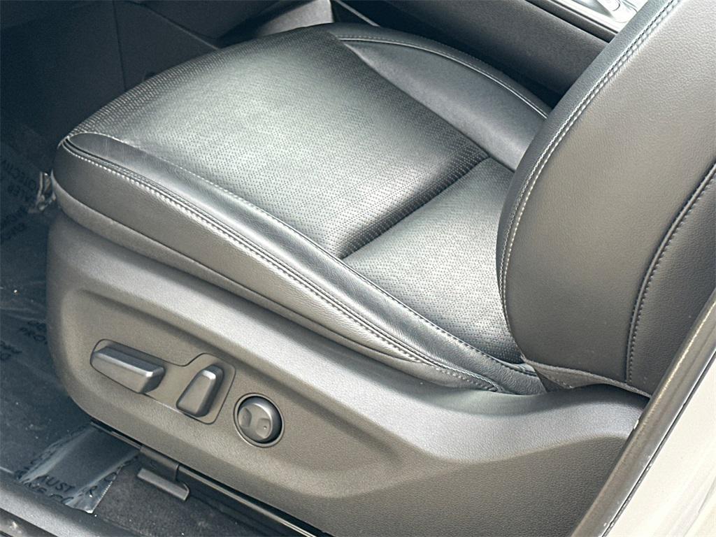 used 2021 Hyundai Kona EV car, priced at $18,901