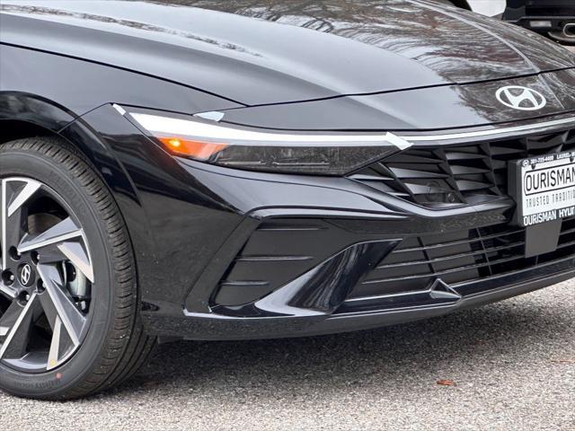 new 2025 Hyundai Elantra car, priced at $24,422