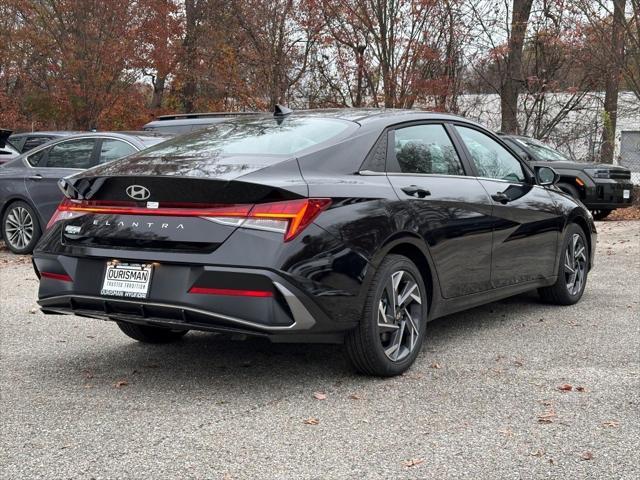 new 2025 Hyundai Elantra car, priced at $24,422