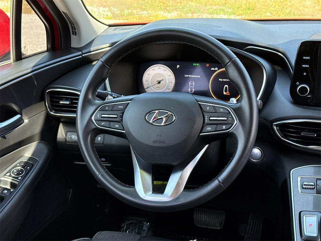 used 2021 Hyundai Santa Fe car, priced at $19,604
