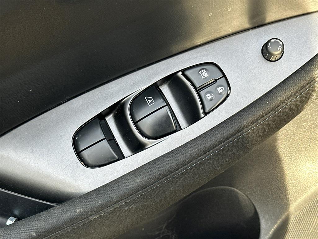 used 2022 Nissan Leaf car, priced at $12,603