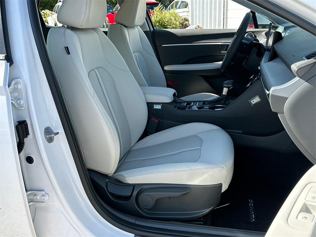 new 2025 Hyundai Sonata car, priced at $24,973