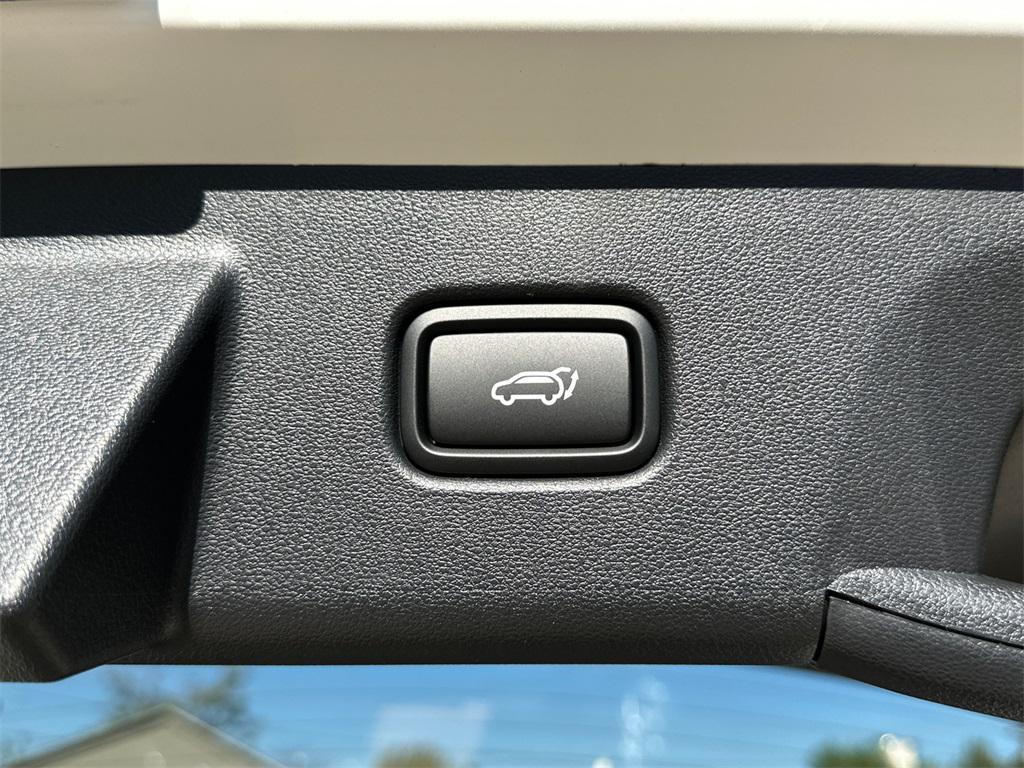 new 2026 Hyundai Tucson car, priced at $37,995