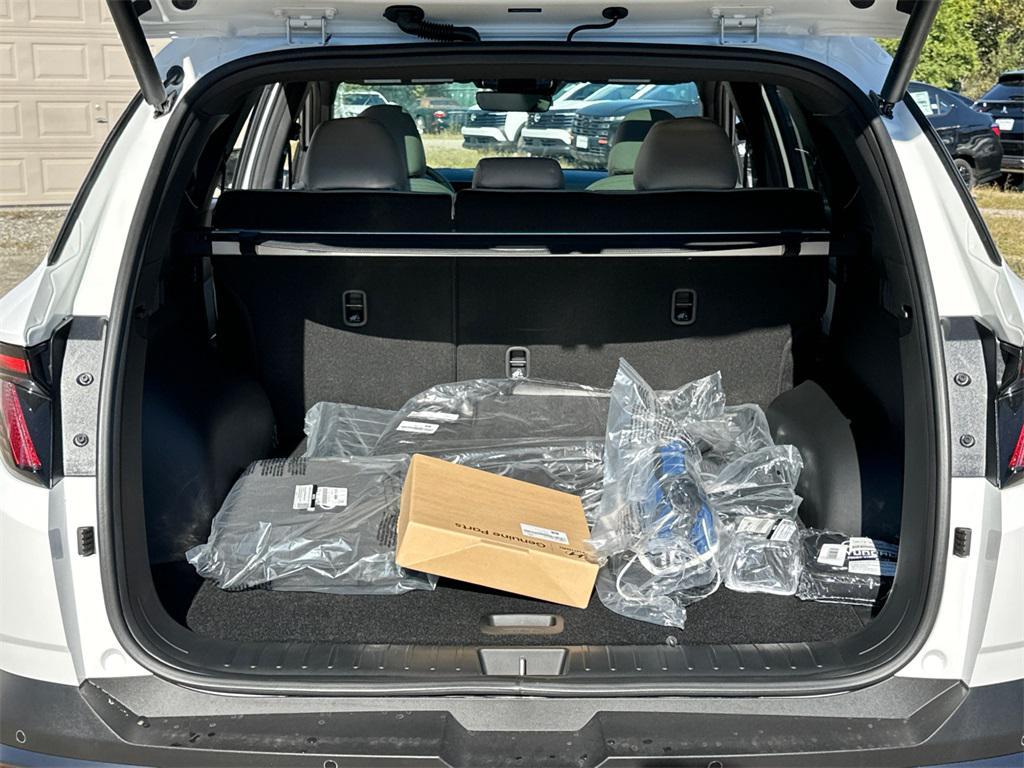 new 2026 Hyundai Tucson car, priced at $37,995
