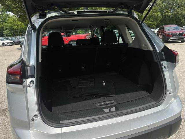 used 2025 Nissan Rogue car, priced at $27,499