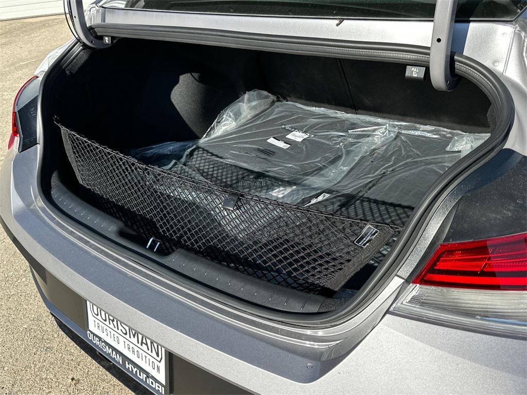 new 2025 Hyundai Elantra car, priced at $25,795