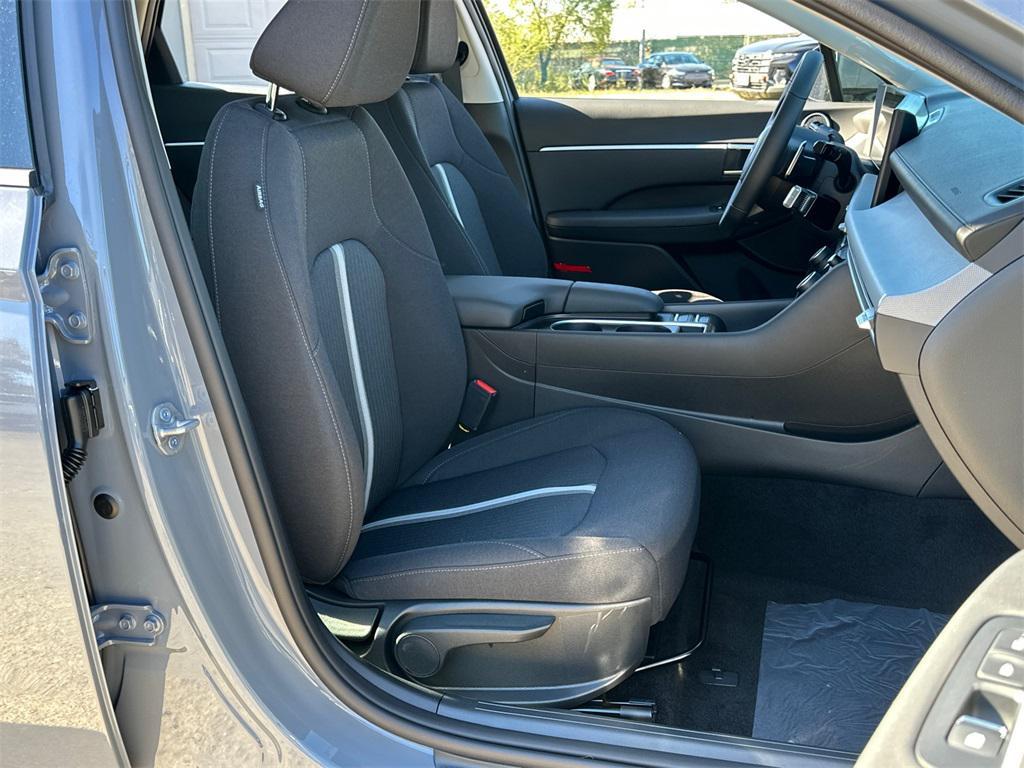 new 2026 Hyundai Sonata car, priced at $28,995